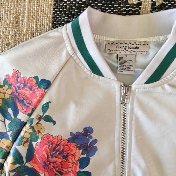 Flying Tomato floral bomber jacket size small! - Picture 2 of 3